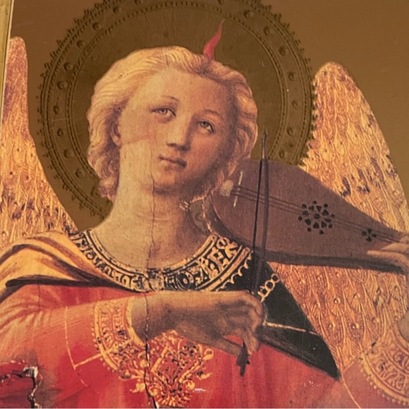 Angel art made in Italy.  Gold leaf around.  Two - Picture 4 of 10